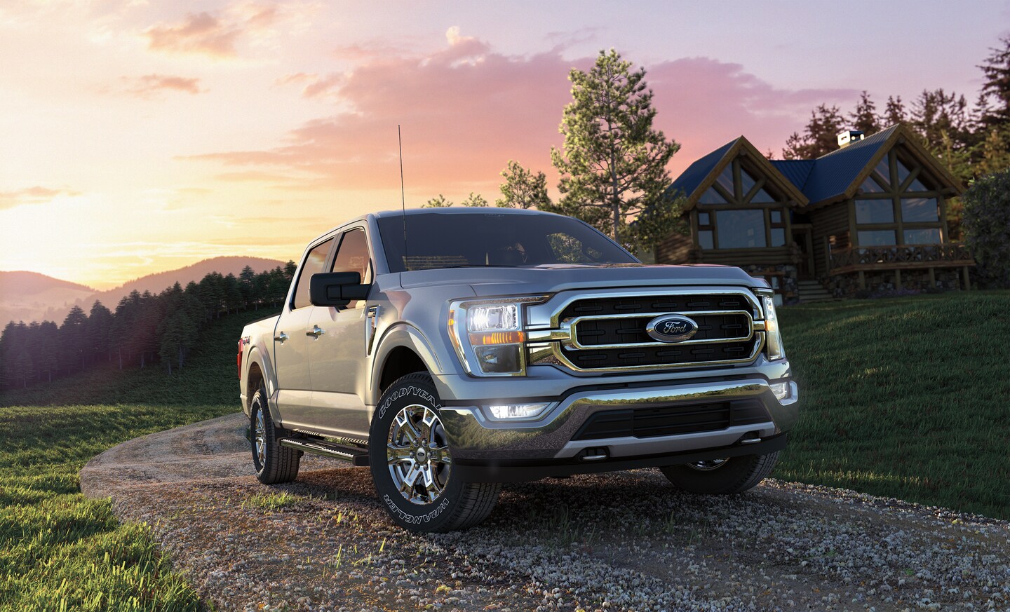 2023-Ford-F150-XLT-SuperCrew-Truck-L01.jpg